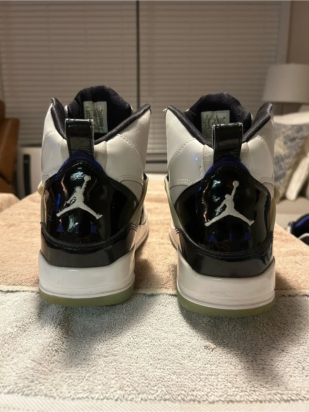 Nike Air Jordan Flight 45 High Mens Size-11 Concord Black White DC2571-100